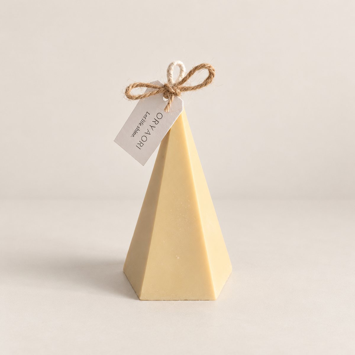 Faceted Pyramid Scented Candle – 150 g - ORYAORI