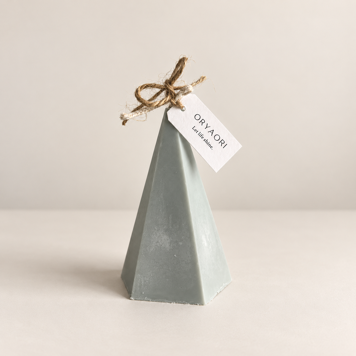 Faceted Pyramid Scented Candle – 150 g - ORYAORI